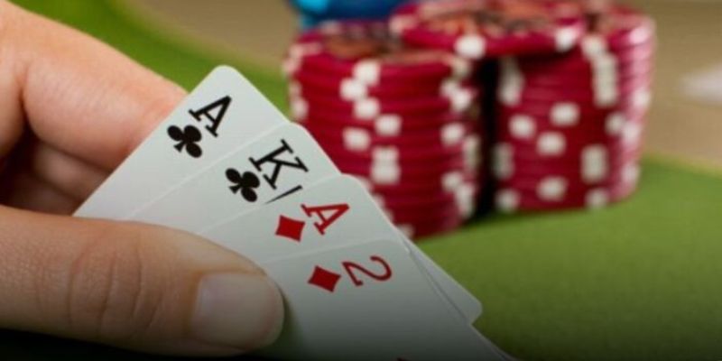 Nên giữ lại các lá bài chủ chốt Nên giữ lại các lá bài chủ chốt